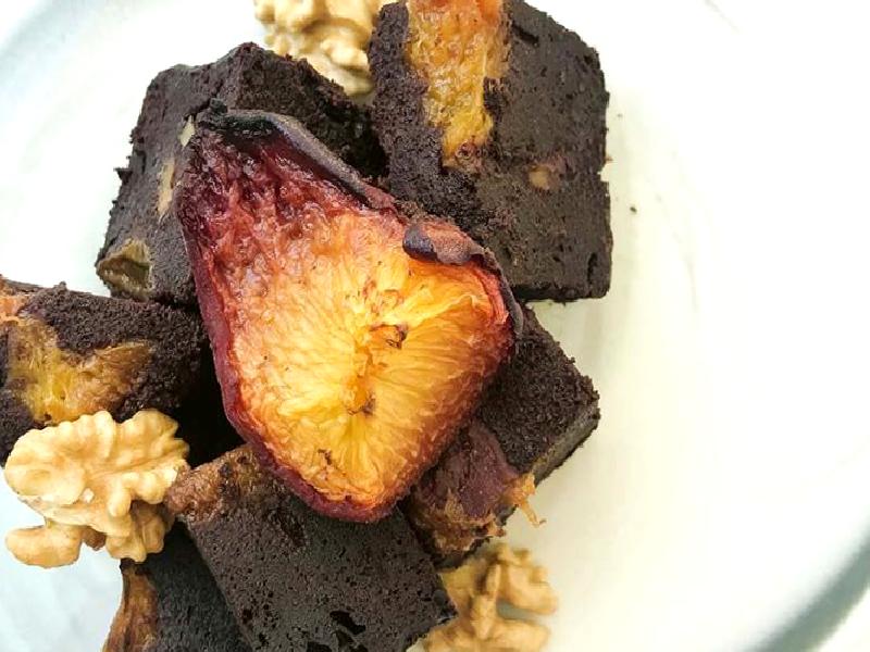 Şeftalili Brownie (Unsuz Ve Ekstra Şekersiz) Nasıl Yapılır?