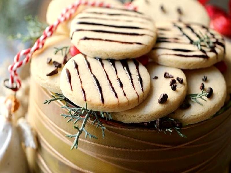 Şeker Kurabiyeler Nasıl Yapılır?