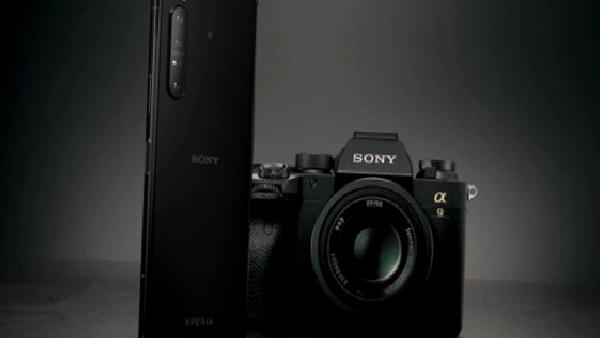 Sony Xperia 1 II ve Xperia Pro Android 12 güncellemesine kavuştu