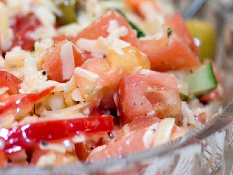 Tablacı Salatası Nasıl Yapılır?