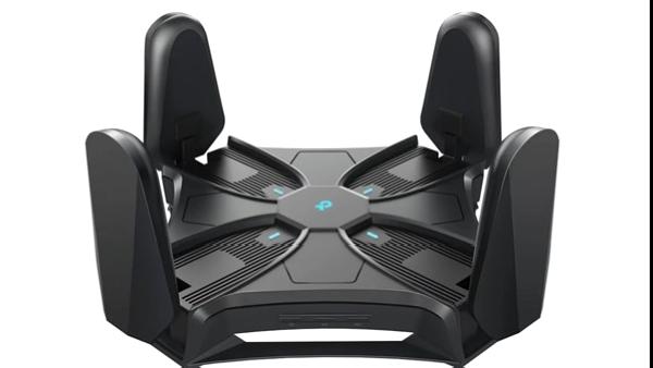 TP-Link Archer AXE200 Omni yönlendirici hareketli anten sistemine sahip