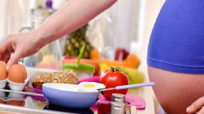 TÜP BEBEK TEDAVİ ÖNCESİ BESLENME