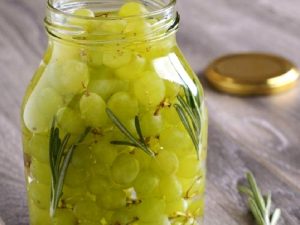 Üzüm Turşusu Nasıl Yapılır?