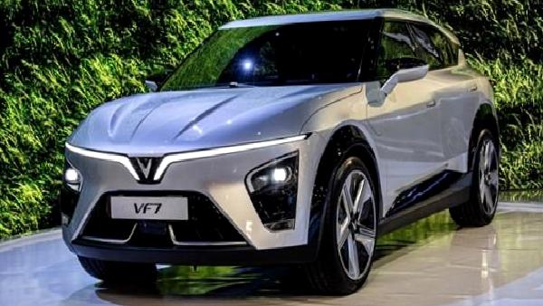 VinFast üç yeni elektrikli SUV tanıttı: Aralarında TOGG’a rakip de var