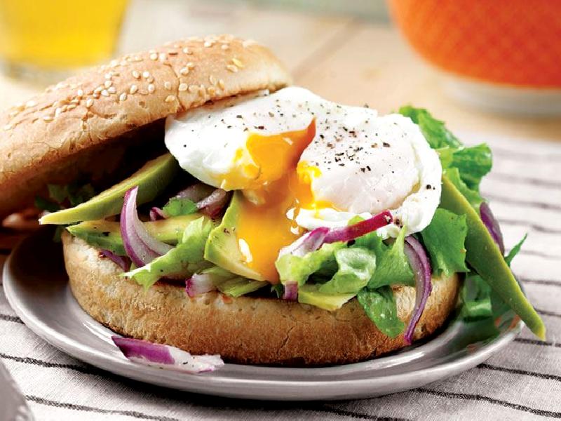 YUMURTALI AVOKADO BURGER Nasıl Yapılır?