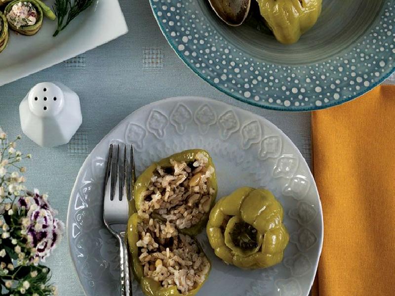 Zeytinyağlı biber dolması Nasıl Yapılır?