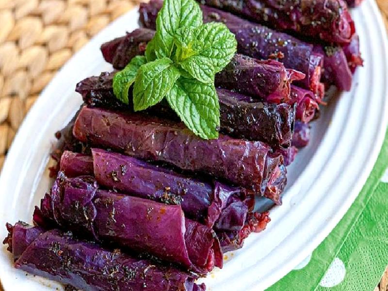 Zeytinyağlı Mor Lahana Sarması Nasıl Yapılır?