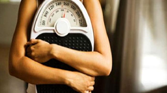 Aç Kalarak Zayıflar Mıyım?