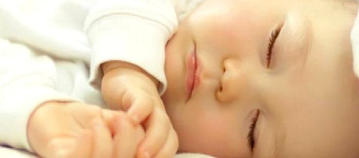 Bebeğinizi Sağlıklı Büyütmenin Tüyoları