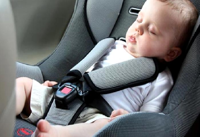 Bebek Oto Koltuğu Nasıl Kurulmalı?