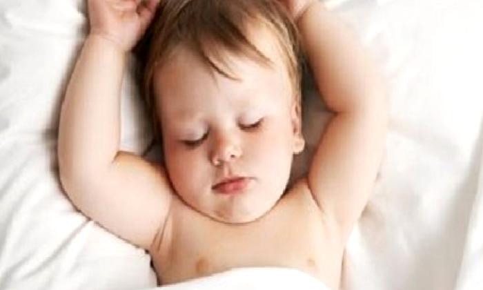 Bebeklerde Güvenli Uyku Prensipleri
