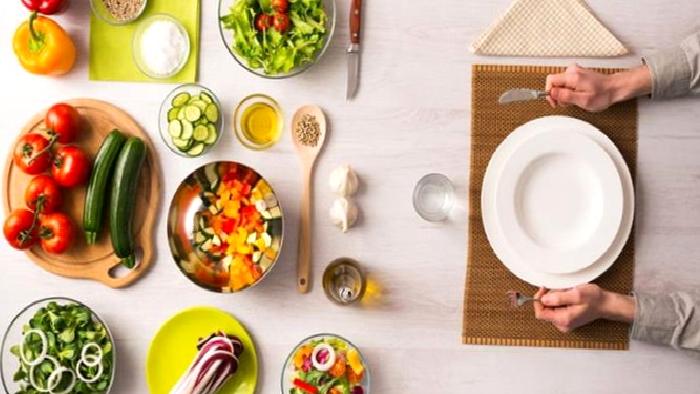 Ben Aslında Ekmek Yemiyorum