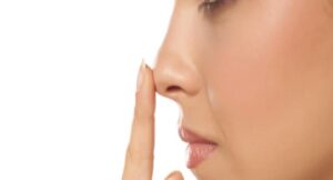 Burun Estetiği Sonrasında Sinüzit, Baş Ağrısı Ya Da Horlama Problemleri