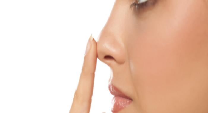 Çarpık Burun Tedavisi