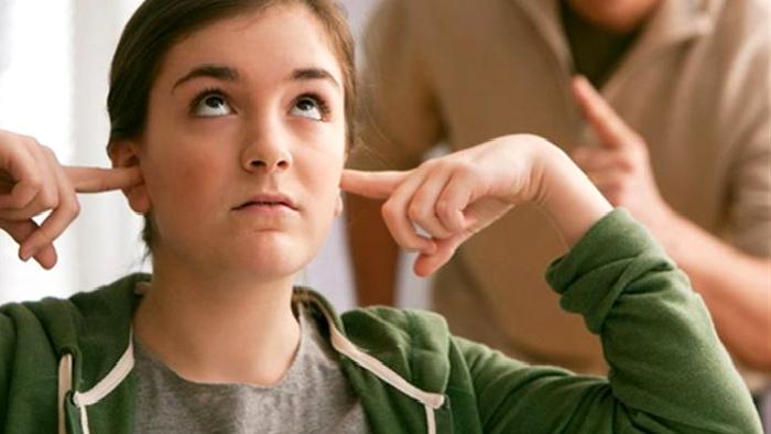 Çocuğum Ergenlik Krizinde