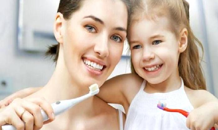 Çocuğunuzun Diş Bakımı ile İlgili 5 Soru