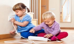 Çocuk ve Elektrik Çarpması