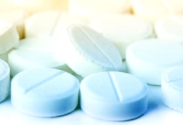 Dental İmplant Cerrahisi Uygulamalarında Antibiyotik Kullanııi Gerekli midir?