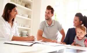 Doğuda ve Batıda Doğru Ebeveyn Miyiz?