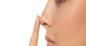 Estetik Burun Ameliyatı (Rinoplasti)