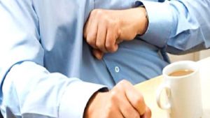 HAYALET HASTALIK, SAPTANAMAYAN SAFRA KAÇAĞI VE ALKALEN REFLÜ