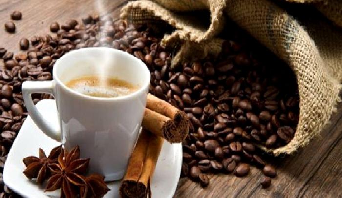 Hızla Büyüyen Kahve Kültürü / Faydaları – Zararları / Günlük Tüketim Miktarları