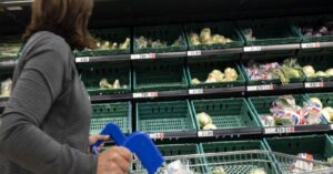 İngiliz market devi Tesco’da beklentilere ‘yüksek enflasyon’ revizyonu
