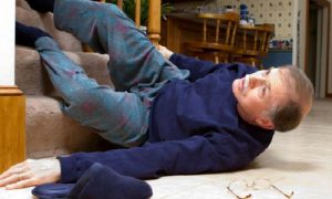 Kırıklara Yol Açan Düşmeleri Önlemenin 7 Yolu