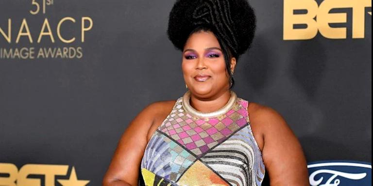 LIZZO, KADIN BEDENLERİNİ YENİDEN TANIMLAYAN BİR MARKA ÇIKARIYOR