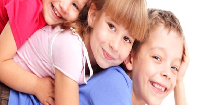 Mutlu Çocuklar Yetiştirmek İçin 10 Sihirli Cümle