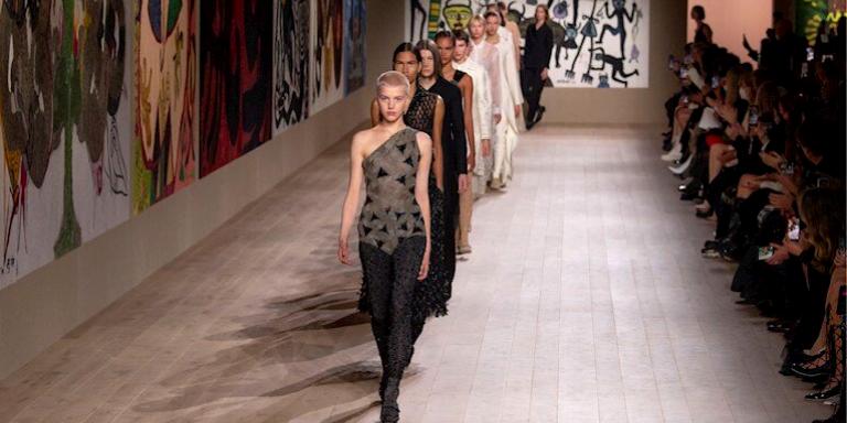 PARIS MODA HAFTASI: DIOR HAUTE COUTURE İLKBAHAR-YAZ 2022 DEFİLESİ