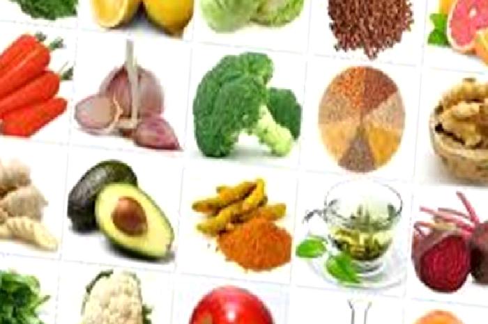 Psikolojiyi Olumlu ve Olumsuz Etkileyen Besinler