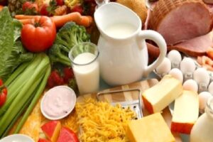 Sağlıklı Dişler İçin Tüketmeniz Gereken Besinler