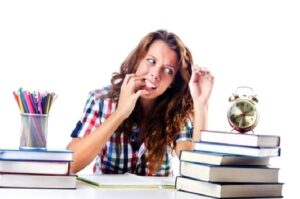 Sınavlar ve Sınavların Kaygıları Bitmez… Peki Ne Yapmalı?