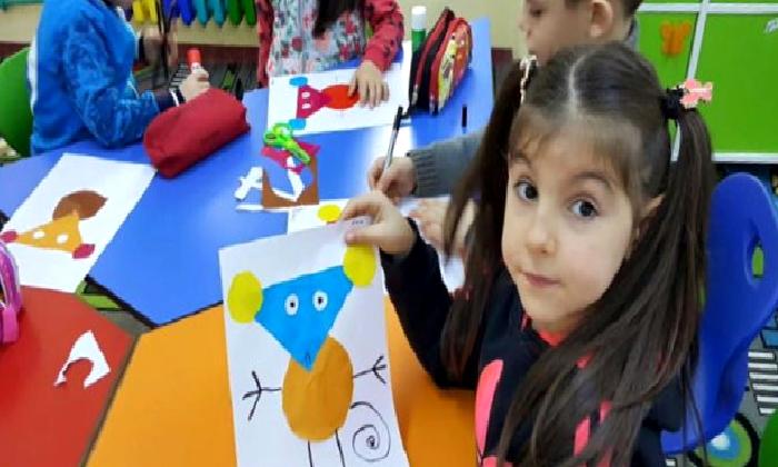 Sınıfta Bütün Çocuklar Hasta Bizimkine Bir Şey Olmuyor !