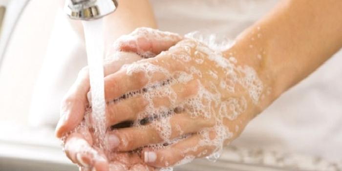 Suya sabuna dokunun!