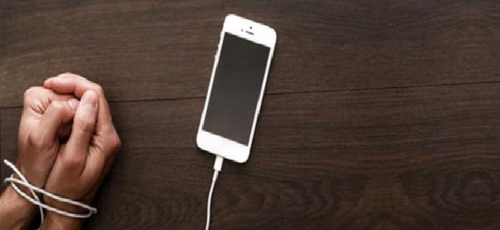 Tablet ve Telefon Çocukları Mutsuz Ediyor?