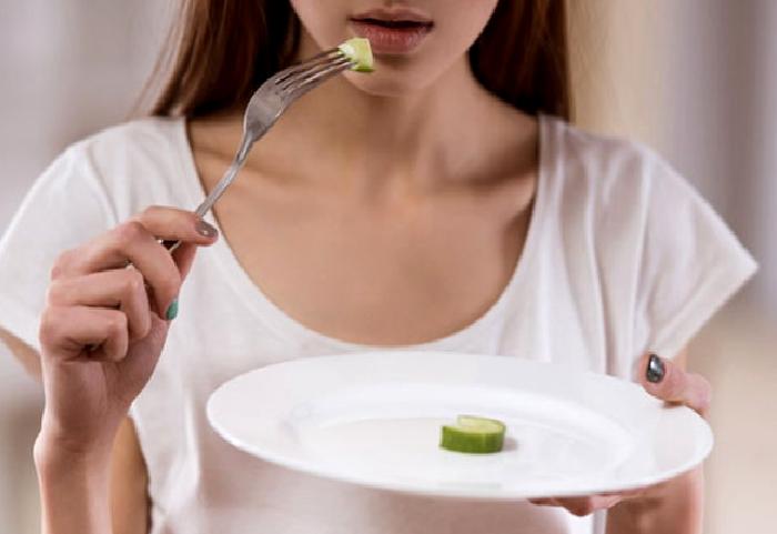 Tıkanırcasına Yemek Nedir?