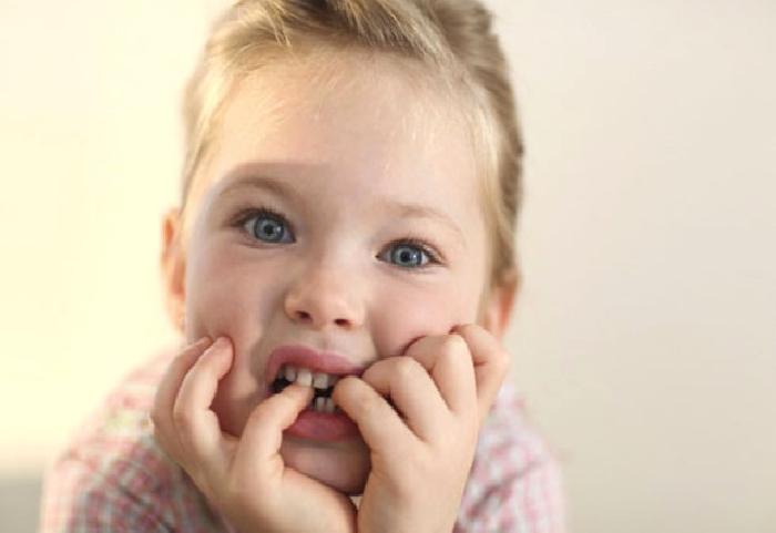 Tırnak Yeme Davranışı İhmale Gelmez