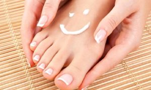 Tırnaklarınızdaki Değişime Mutlaka Önem Verin!