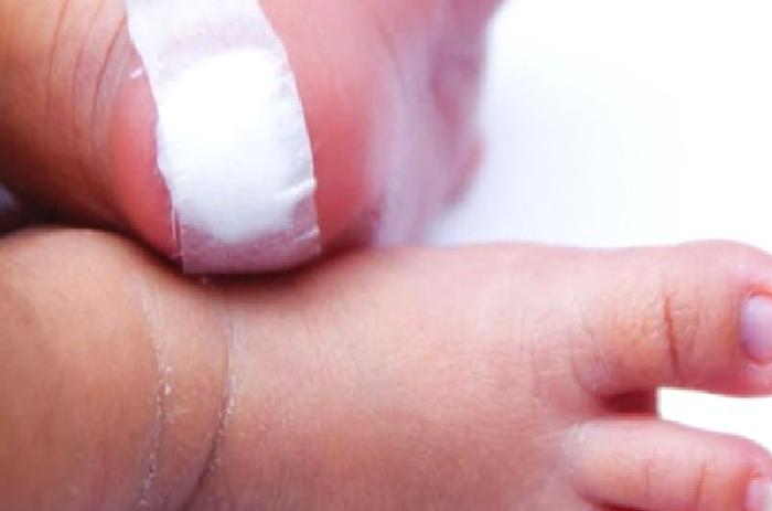 Topuk Kanı Aldırmasam Ne Olur Ki…