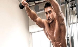 VÜCUT GELİŞTİRENLERDE BESLENME VE  6 SÜPER BESİN