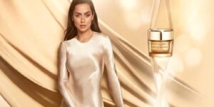 DAHA SIKI, DAHA GENÇ GÖRÜNÜMLÜ, DAHA AYDINLIK BİR CİLT MÜMKÜN