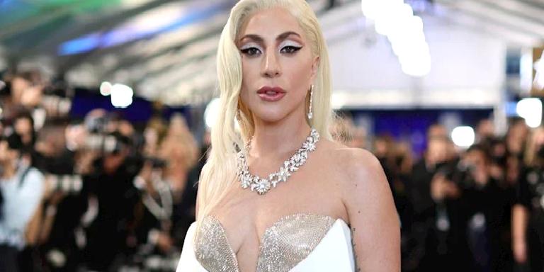 LADY GAGA, GÜZELLİK MARKASI HAUS LABS’İ YENİLEDİ