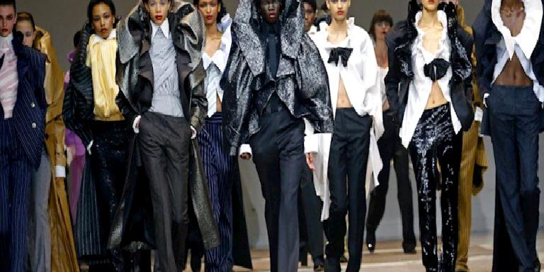 PARİS MODA HAFTASI: VIKTOR & ROLF HAUTE COUTURE SONBAHAR/KIŞ 2022-23 DEFİLESİ