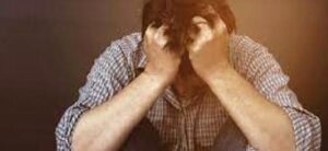 Hangi Belirtiler Depresyon Göstergesi Olabilir?