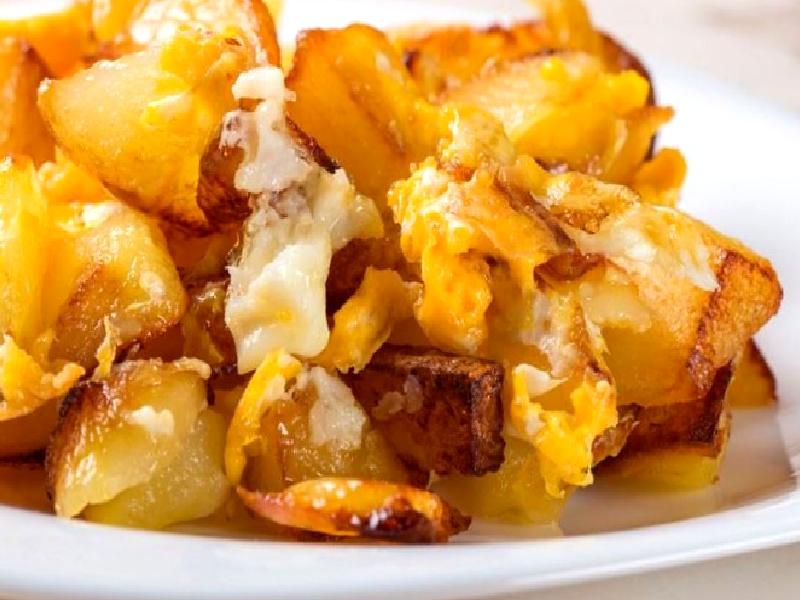 Patatesli Yumurta Nasıl Yapılır?