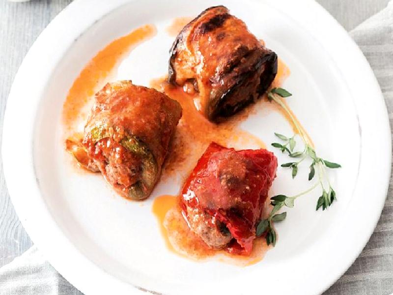 Karışık Sebzeli Sarma Köfte Nasıl Yapılır?