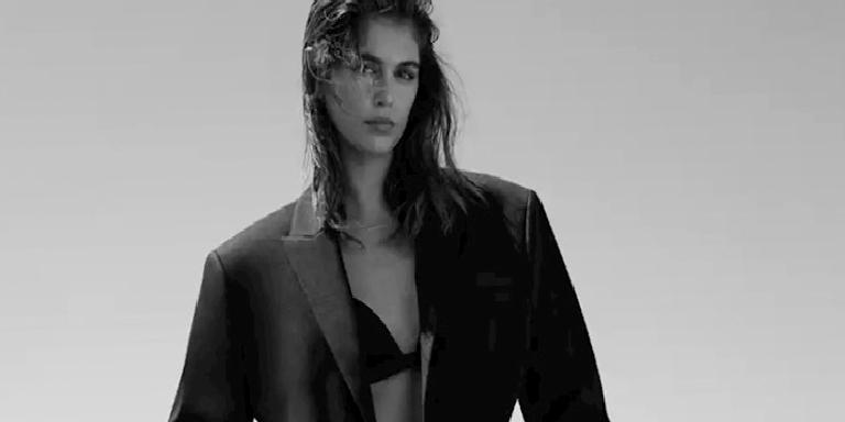 90’LAR İLHAMLI KOLEKSİYON: KAIA X ZARA