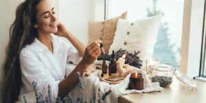 BİTKİSEL GÜÇ: CİLT BAKIMI İÇİN 4 FAYDALI BİTKİ